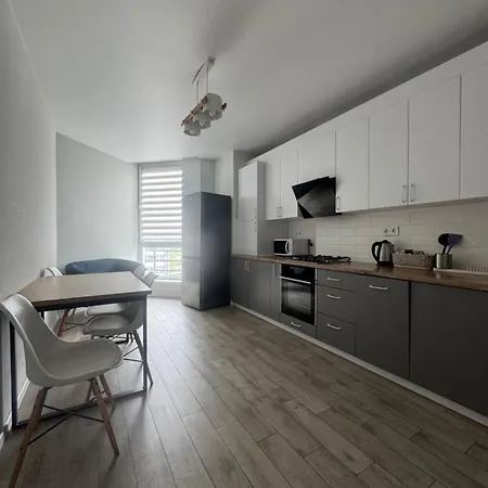 Apartment новобудова стрийська 45а жк леви міста автовокзал гашека Lviv