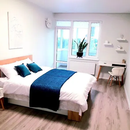 новобудова стрийська 45а жк леви міста автовокзал гашека * Lviv