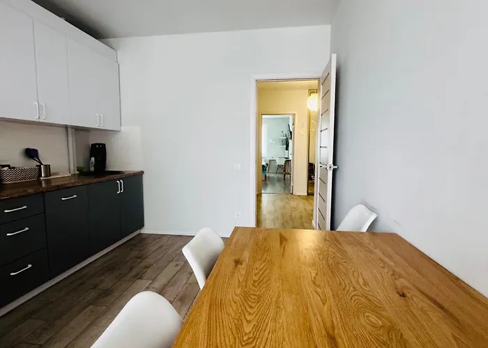 новобудова стрийська 45а жк леви міста автовокзал гашека Lviv